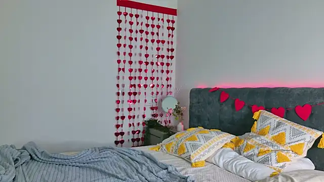 May suki online show from February 12, 8:19 pm