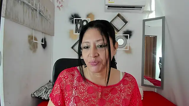 Snapshot of tatiana_sofiaa chatting on October 8, 1:34 pm tatiana sofiaa online show from October 8, 1:34 pm