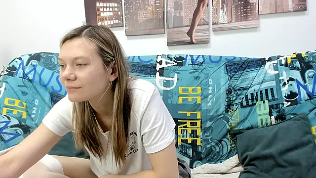 Sunny Sammy online show from September 24, 1:24 am