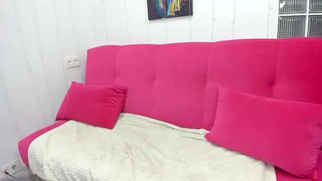 Snapshot of Sunny_Sammy chatting on November 18, 8:17 am Sunny Sammy online show from November 18, 8:17 am