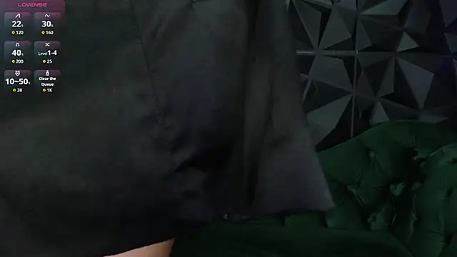 helenasaenz online show from November 8, 12:31 pm