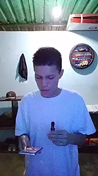 elinnki online show from April 8, 7:59 pm