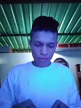 elinnki online show from December 15, 7:31 pm