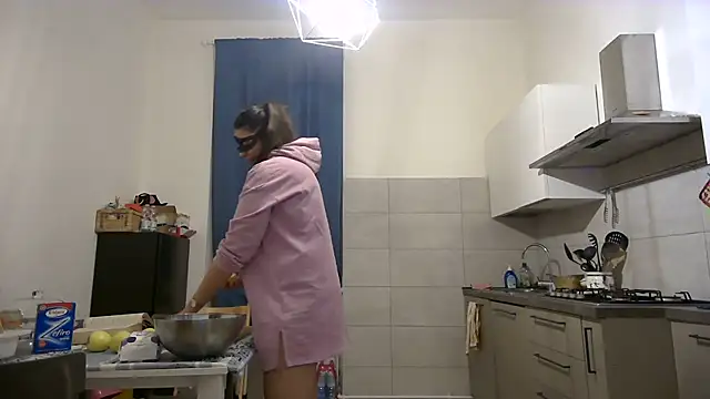 Snapshot of StephaSt chatting on November 15, 4:55 pm StephaSt online show from November 15, 4:55 pm