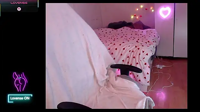 Snapshot of Kinkybooby chatting on January 15, 10:51 am Kinkybooby online show from January 15, 10:51 am