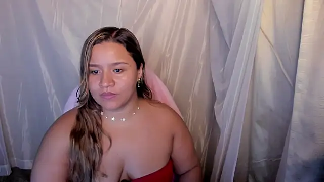 ElaBourn  online show from March 27, 3:48 am