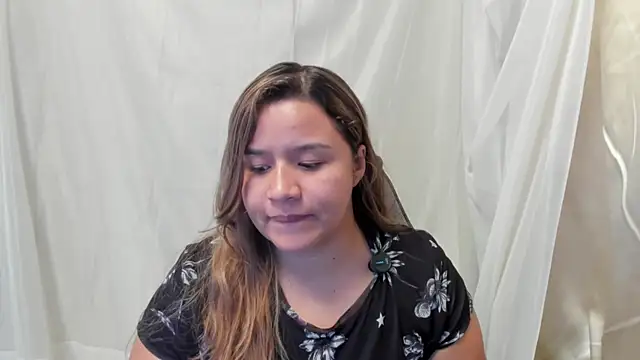 ElaBourn  online show from March 20, 2:51 pm