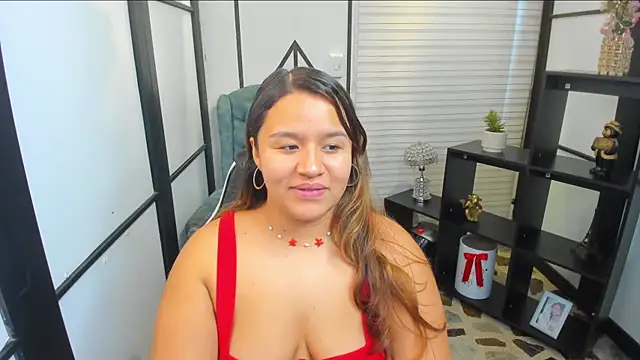 ElaBourn  online show from December 19, 1:46 pm