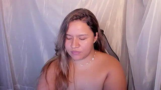 ElaBourn  online show from March 20, 1:28 am