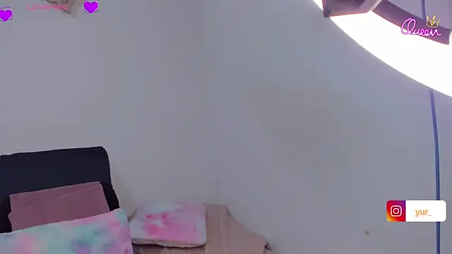 Brandy brown  online show from January 8, 11:33 pm