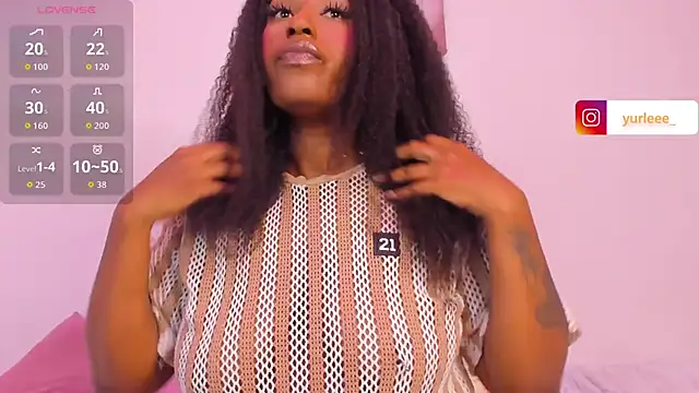 Brandy brown  online show from June 6, 11:54 pm