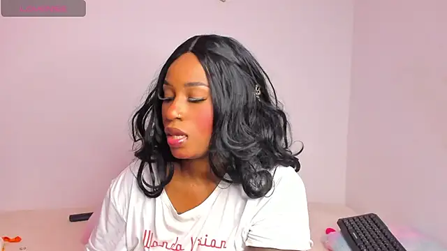 Brandy brown  online show from October 22, 11:47 pm