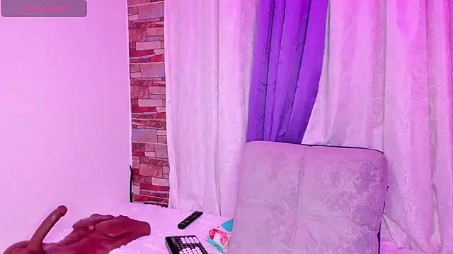 Brandy brown  online show from February 7, 12:07 am