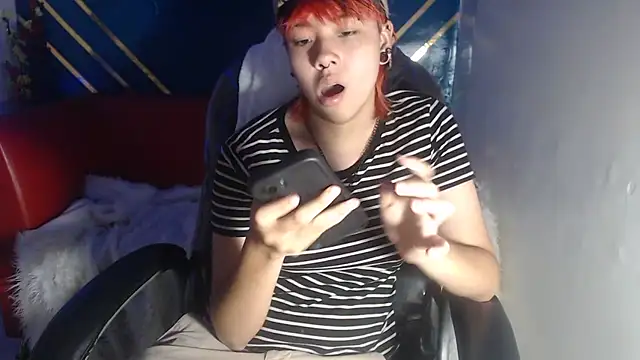 Snapshot of BJkoreanboy chatting on September 9, 8:40 pm BJkoreanboy online show from September 9, 8:40 pm