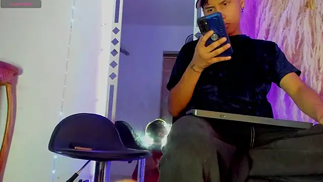 spicy adonhis online show from October 23, 7:34 pm