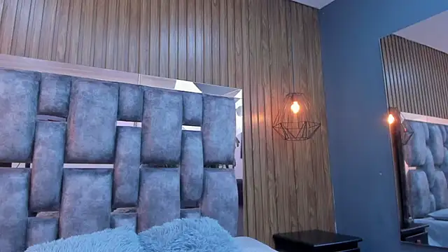 owen  johnson online show from December 17, 11:59 am