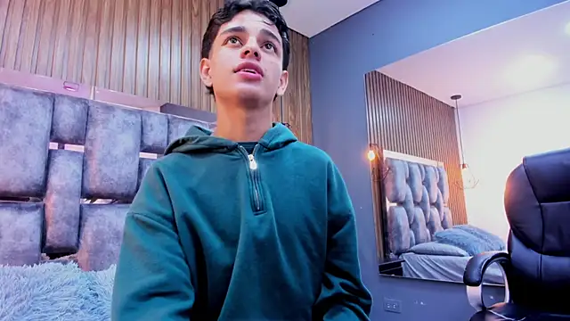 owen  johnson online show from March 1, 11:54 am