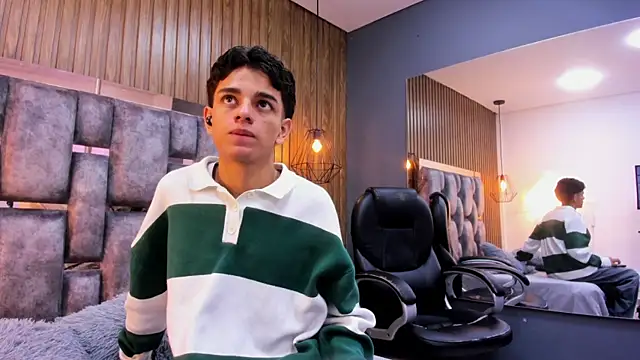 owen  johnson online show from February 28, 12:05 pm