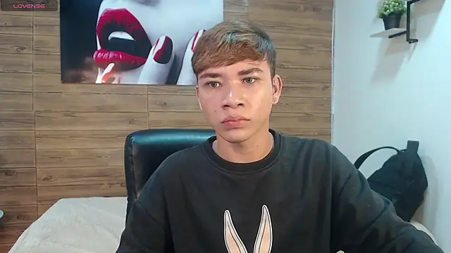 nathanclay online show from February 13, 3:39 am