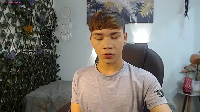 nathanclay online show from May 19, 2:13 pm