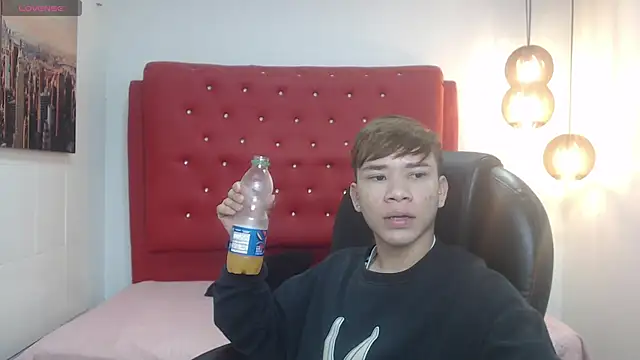 Snapshot of nathanclay chatting on November 20, 3:29 am nathanclay online show from November 20, 3:29 am