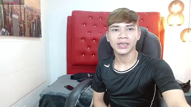 Snapshot of nathanclay chatting on October 25, 4:11 am nathanclay online show from October 25, 4:11 am