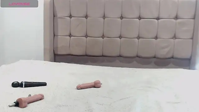 HotAss Hally online show from October 6, 11:49 pm