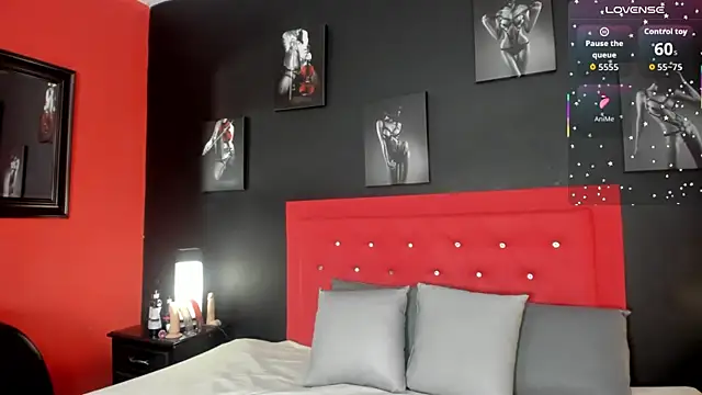 lilyth adam online show from March 25, 7:35 pm