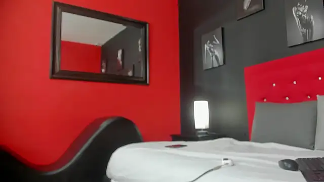 lilyth adam online show from September 25, 7:53 pm