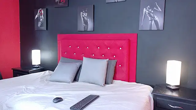 lilyth adam online show from March 9, 7:28 pm