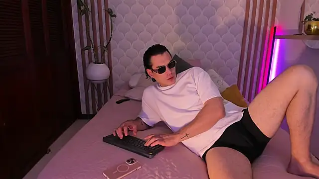 Cristian blaze online show from October 30, 7:50 am