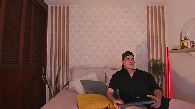 Cristian blaze online show from June 4, 4:17 am