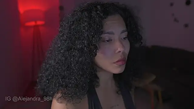 Snapshot of kyria_1 chatting on October 17, 11:28 pm kyria 1 online show from October 17, 11:28 pm