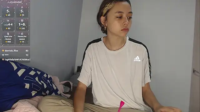 brisazanes online show from November 16, 7:18 pm