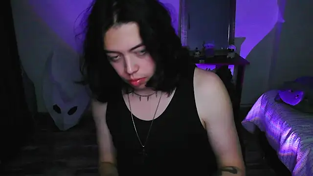 Deny  v online show from June 12, 4:43 am