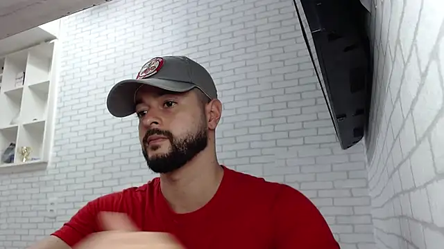 BombeiroHotx online show from March 3, 6:26 pm