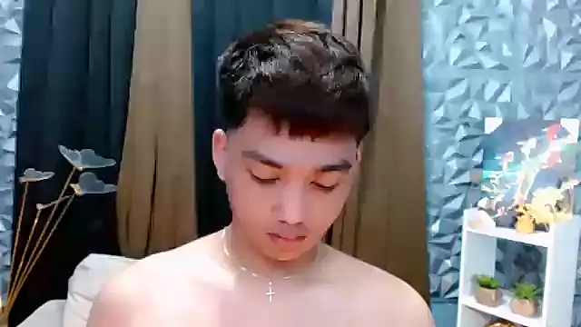 Mister officer69 online show from September 9, 1:38 am