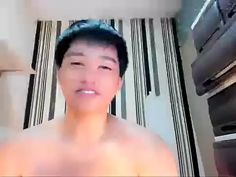 Mister officer69 online show from March 28, 6:20 pm