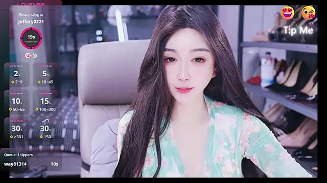 Snapshot of kelariy chatting on October 27, 6:14 am kelariy online show from October 27, 6:14 am