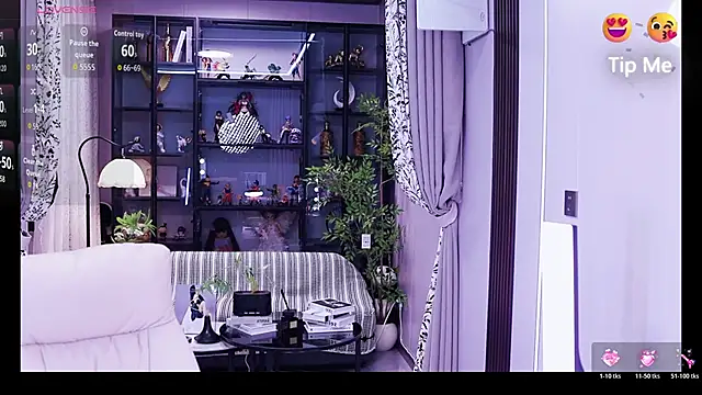 Snapshot of kelariy chatting on June 14, 12:28 pm kelariy online show from June 14, 12:28 pm