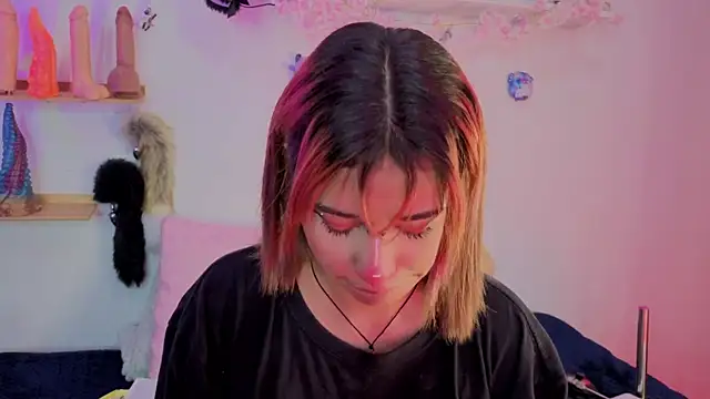 zoelight18 online show from November 16, 11:26 am