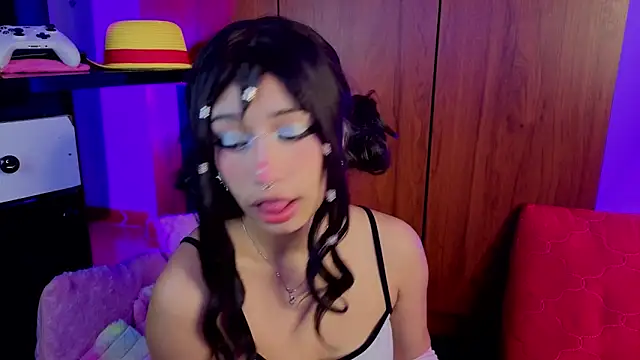 zoelight18 online show from April 19, 4:24 am