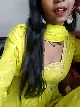 kaju79 online show from August 3, 9:04 am