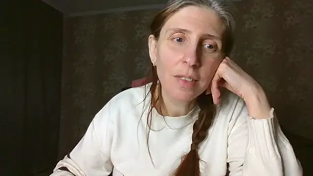 CandiCole online show from March 20, 6:20 pm