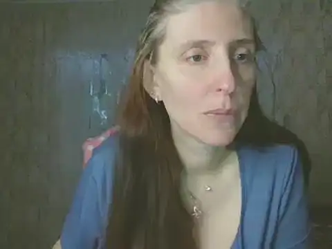 CandiCole online show from January 10, 6:09 am