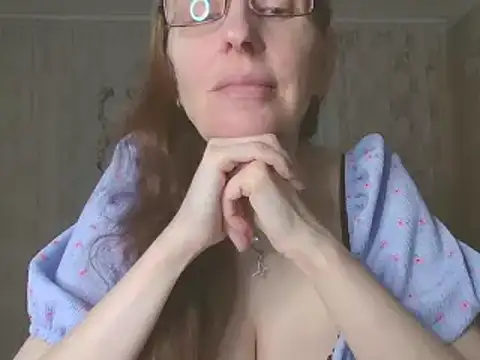 CandiCole online show from March 2, 3:18 am