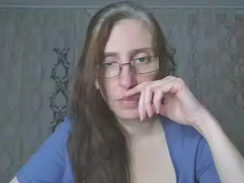 Snapshot of CandiCole chatting on November 20, 3:45 pm CandiCole online show from November 20, 3:45 pm