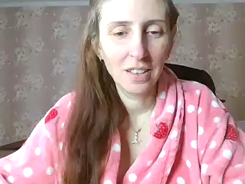 CandiCole online show from April 14, 6:29 am