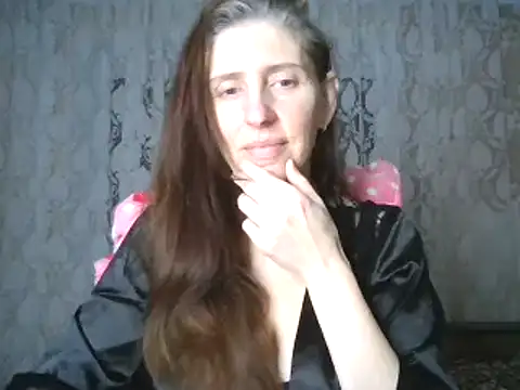 CandiCole online show from December 17, 5:01 am