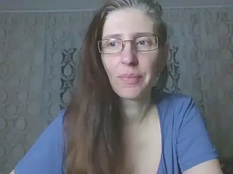 Snapshot of CandiCole chatting on November 30, 4:13 am CandiCole online show from November 30, 4:13 am